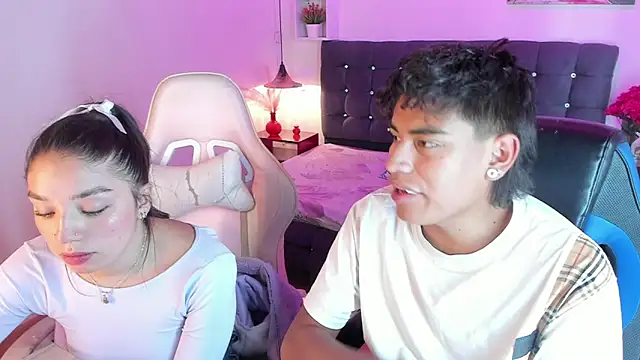 Yiing and yang online show from September 2025 07:50:01 PM