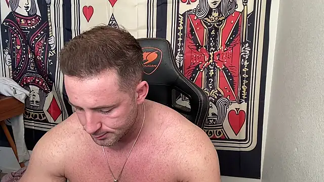 brettmycles28 online show from December 2025 07:52:02 PM