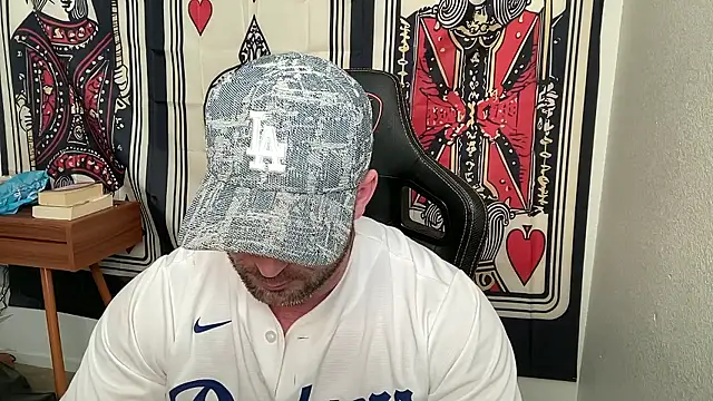 brettmycles28 online show from January 2026 06:23:01 PM