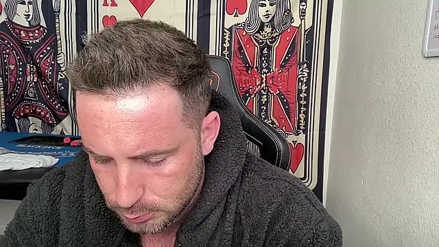 brettmycles28 online show from February 2026 07:09:02 PM