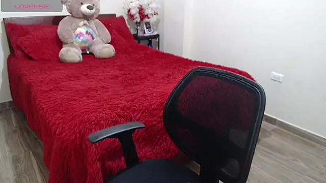 Snapshot of ruby_sky69 chatting on June 2026 06:57:02 PM ruby sky69 online show from June 2026 06:57:02 PM