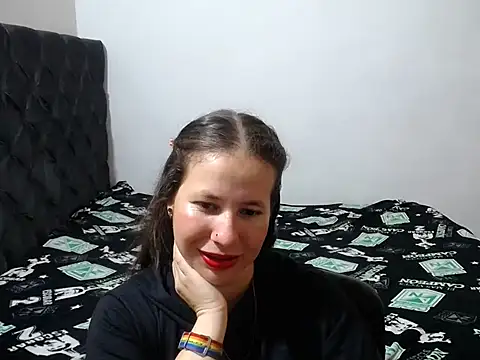Snapshot of Valentina_charlys chatting on October 2025 02:36:02 PM Valentina charlys online show from October 2025 02:36:02 PM
