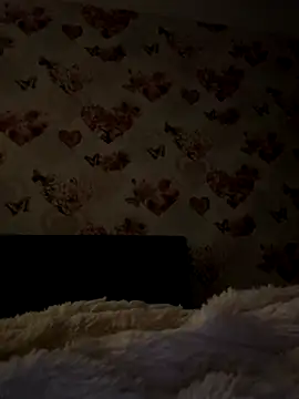 Snapshot of raen001 chatting on October 2025 02:43:02 AM raen001 online show from October 2025 02:43:02 AM