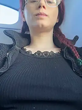 raen001 online show from March 2026 09:02:02 AM