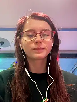 raen001 online show from December 2025 09:04:02 AM