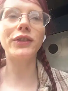 raen001 online show from April 2026 09:04:02 AM