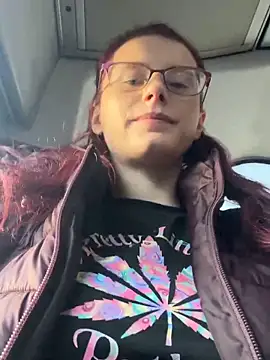 raen001 online show from November 2025 08:58:02 AM