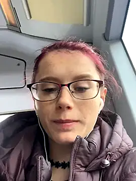 raen001 online show from December 2025 09:30:02 AM