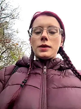 raen001 online show from November 2025 08:50:01 AM