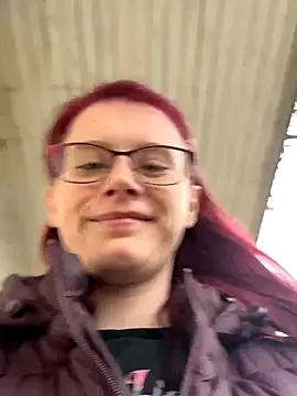 raen001 online show from November 2025 09:43:01 AM