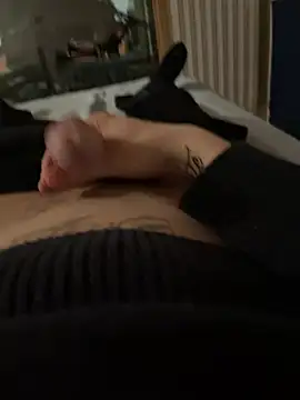 Porco assetato online show from January 2026 07:53:01 PM