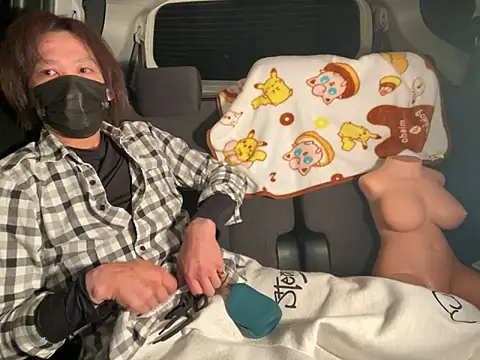 CAMEL1913 online show from April 2026 06:15:02 PM