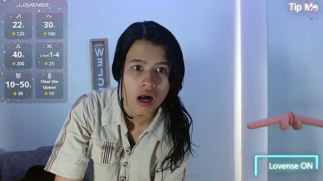 luna starr69 online show from November 2025 12:44:02 PM