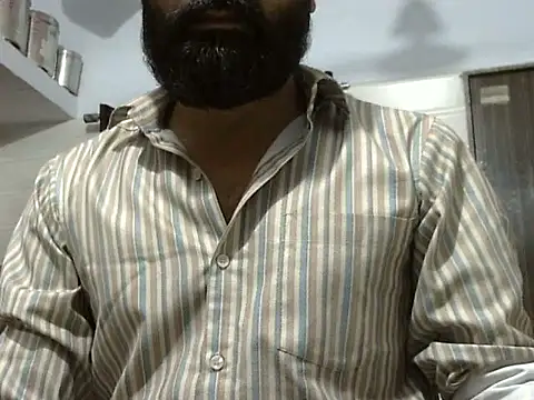 Snapshot of autophile-indian chatting on September 2025 03:29:01 PM autophile-indian online show from September 2025 03:29:01 PM