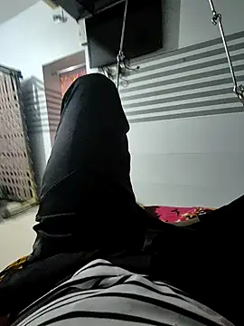 Snapshot of autophile-indian chatting on October 2025 06:14:01 AM autophile-indian online show from October 2025 06:14:01 AM