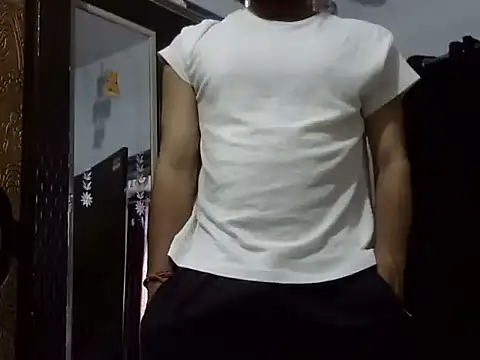 Snapshot of autophile-indian chatting on September 2025 05:14:02 AM autophile-indian online show from September 2025 05:14:02 AM