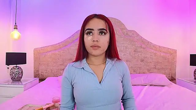 KhloeJohnson online show from October 2025 08:21:02 PM
