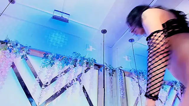 NallyMax1 online show from November 2025 09:14:02 AM