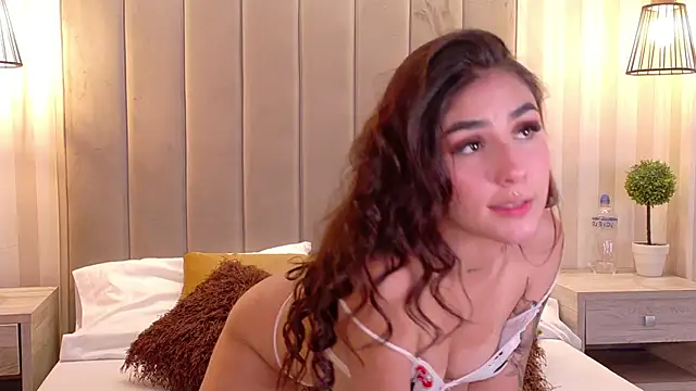 VioletBlaze online show from September 2025 02:07:02 AM