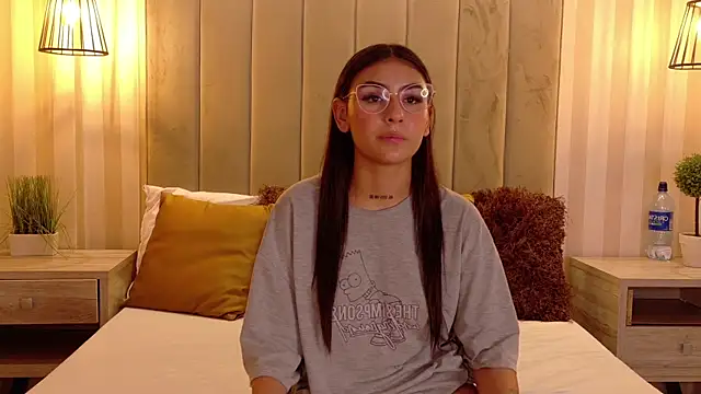 VioletBlaze online show from September 2025 01:23:02 AM