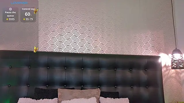 Sharonevanss  online show from November 2025 08:35:01 PM