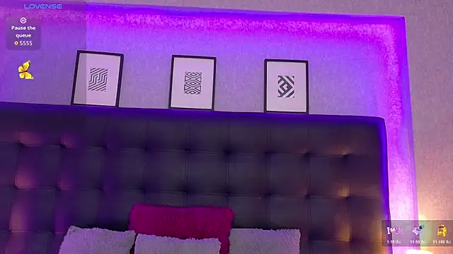 Sharonevanss  online show from May 2026 08:03:02 PM