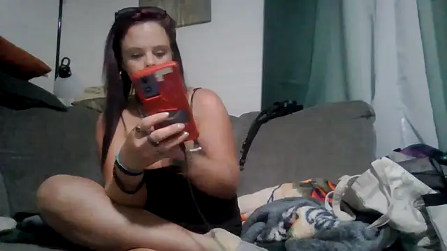 Snapshot of TWiSTYTheTwizted chatting on June 2026 12:30:01 AM TWiSTYTheTwizted online show from June 2026 12:30:01 AM