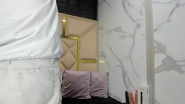 Allisonts69 online show from March 2026 02:25:02 AM