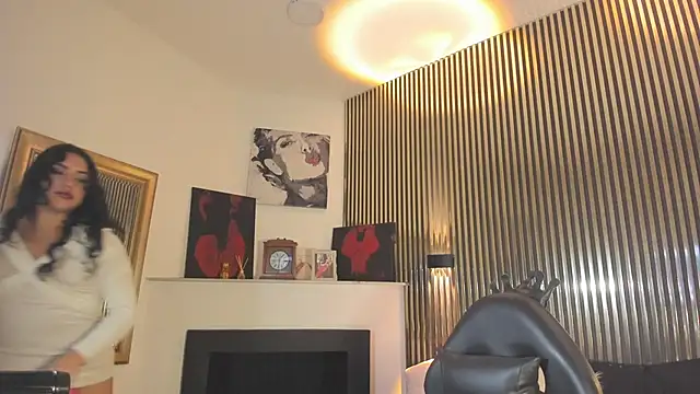 Snapshot of SyraPalmer chatting on November 2025 03:54:02 AM SyraPalmer online show from November 2025 03:54:02 AM