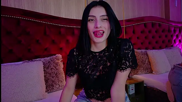 ZaraGold online show from February 2026 11:15:01 PM