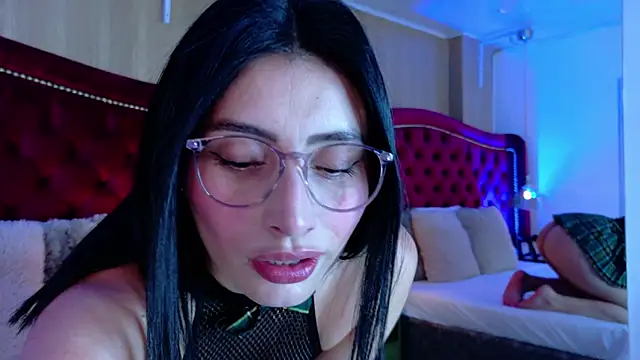 ZaraGold online show from January 2026 11:19:02 PM