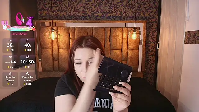 Isa Thompson   online show from February 2026 03:04:02 AM