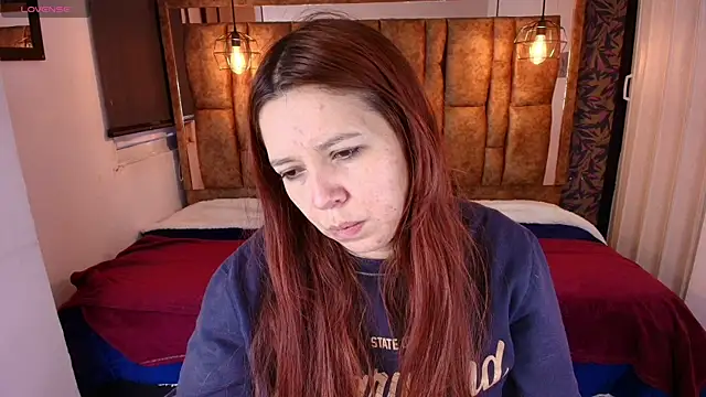 Isa Thompson   online show from April 2026 11:33:01 AM