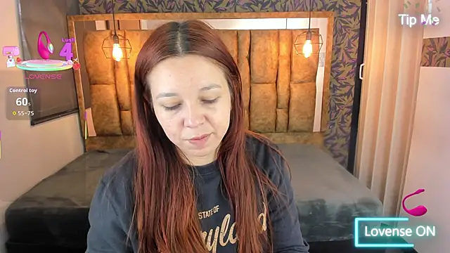 Isa Thompson   online show from January 2026 12:19:01 PM