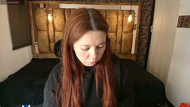 Isa Thompson   online show from March 2026 02:50:02 AM