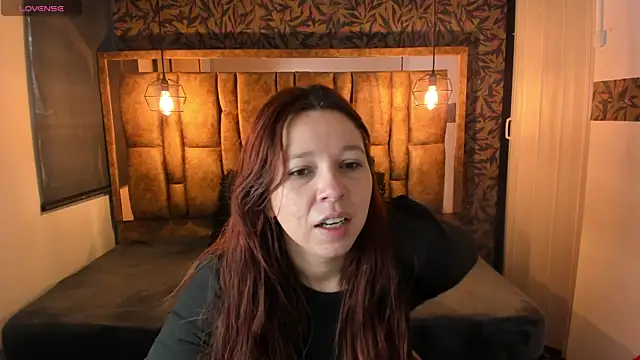 Isa Thompson   online show from January 2026 11:58:02 AM