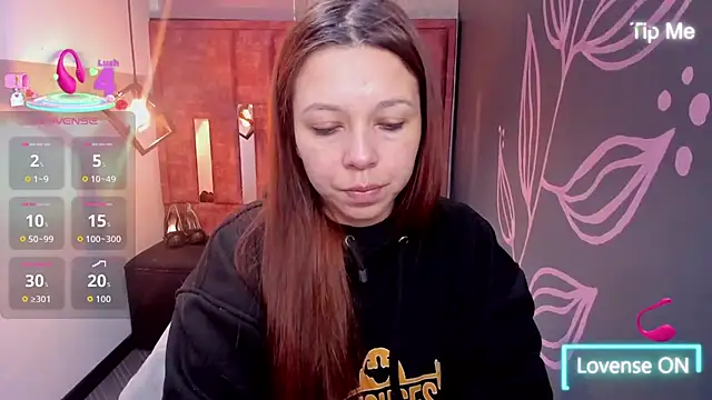 Isa Thompson   online show from September 2025 12:05:01 PM