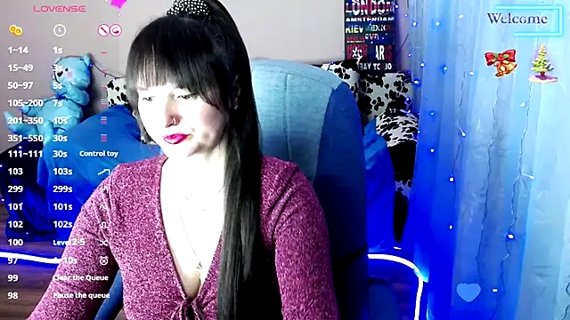Snapshot of MilaRay chatting on January 2025 01:45:02 PM MilaRay online show from January 2025 01:45:02 PM