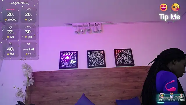 AlexandraCambell online show from September 2025 07:53:02 PM