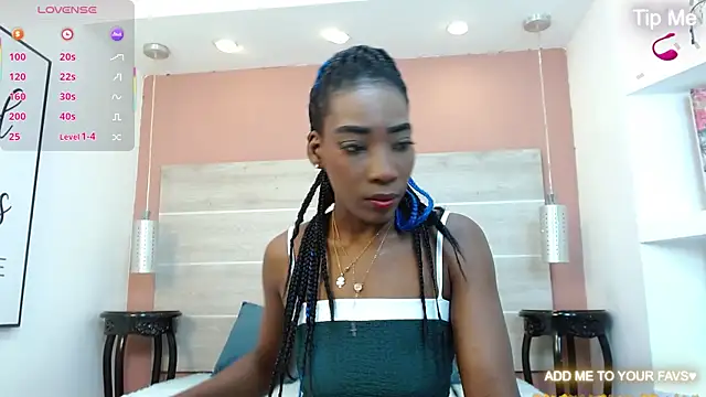 AlexandraCambell online show from April 2026 01:36:01 PM