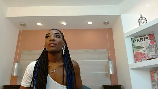 Snapshot of AlexandraCambell chatting on April 2026 02:27:02 AM AlexandraCambell online show from April 2026 02:27:02 AM