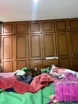 karla-thomsom10 online show from March 2026 05:49:01 PM