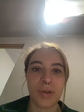 karla-thomsom10 online show from March 2026 06:37:02 PM