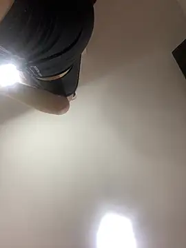 karla-thomsom10 online show from February 2026 10:20:01 PM