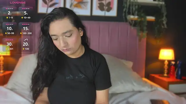 scarlet dh online show from April 2026 11:43:02 PM