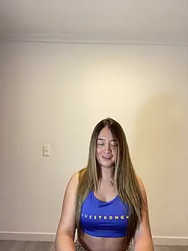 Zara Ross online show from October 2025 08:30:02 PM