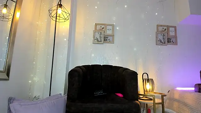 mystic carito online show from February 2026 09:03:02 PM