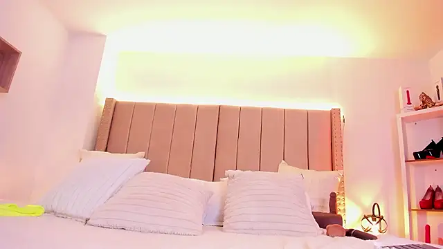 mystic carito online show from March 2026 12:40:02 PM