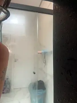 Snapshot of isashawty chatting on February 2026 01:22:01 PM isashawty online show from February 2026 01:22:01 PM