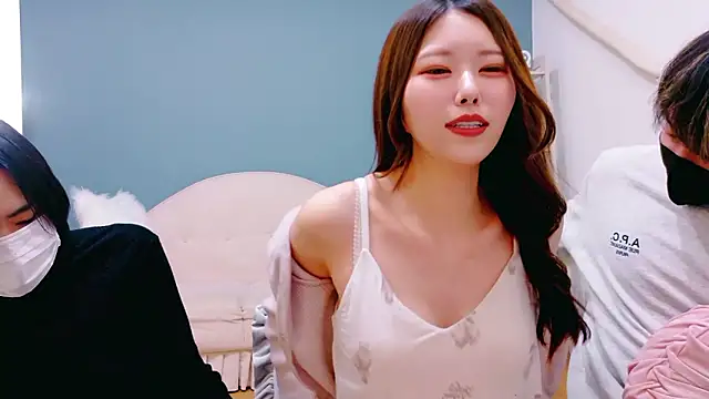 Reto-sama online show from November 2025 01:37:02 PM